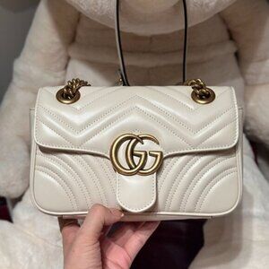 Gucci GG Marmont Shoulder Bag Gold Hardware White Matelassé Leather
